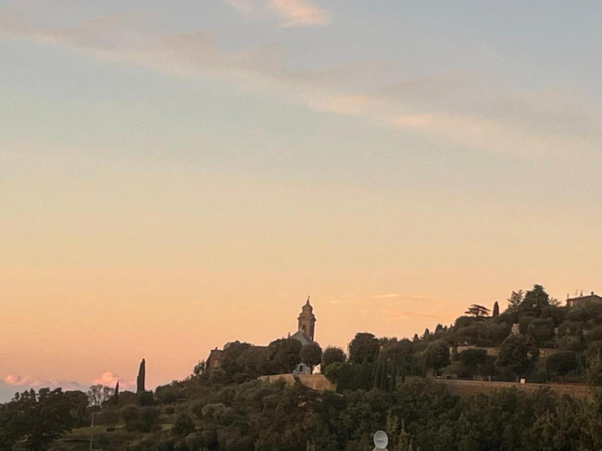 Appartement Il Tramonto à Montalcino Extérieur photo